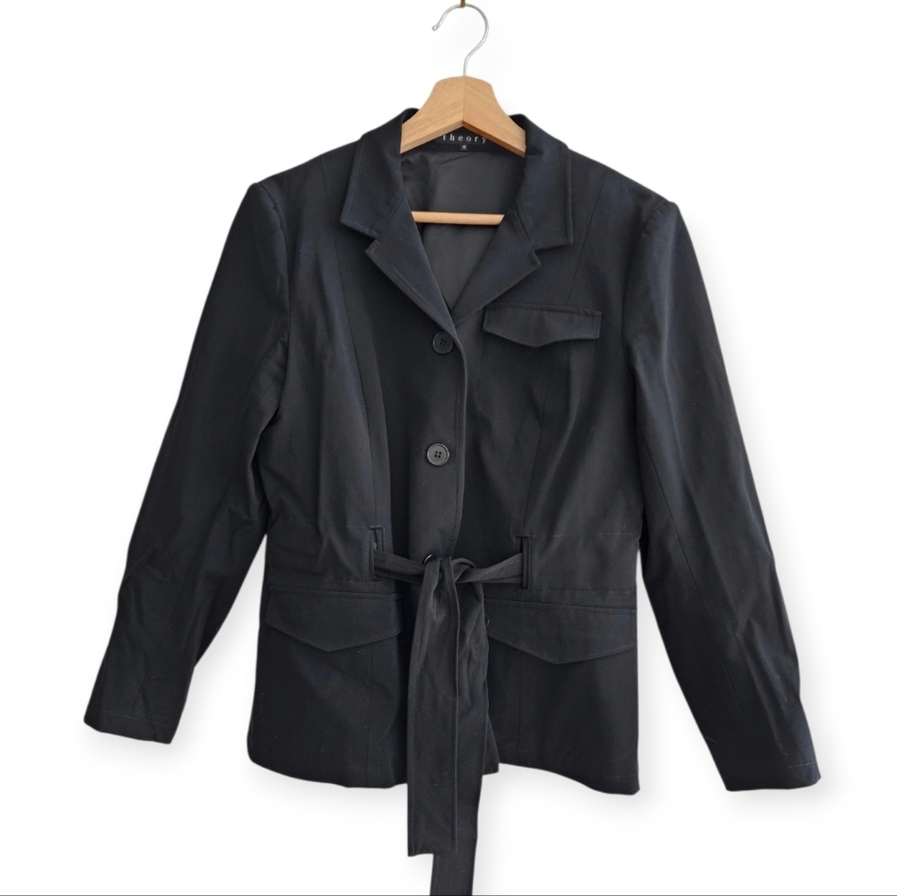 Theory Caprino Black Jacket 3 Buttons and Waist Belt Size 12